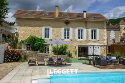 Maison &agrave; vendre &agrave; DURAVEL  - 12 pi&egrave;ces - 240 m&sup2; 