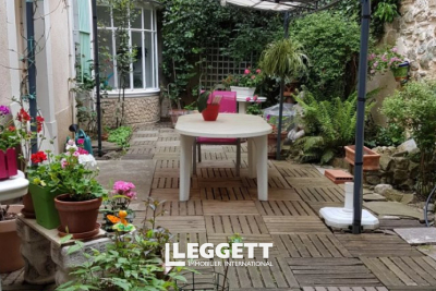 Maison à vendre à ESPÉRAZA  - 15 pièces - 475 m² 