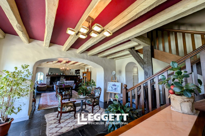 Maison à vendre à LE BEZ  - 16 pièces - 450 m² 