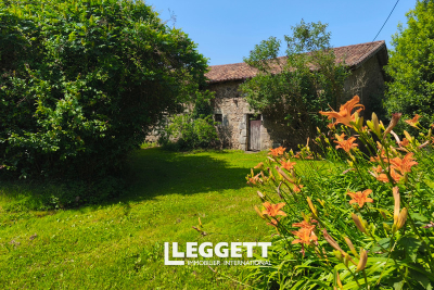 Maison à vendre à BUSSEROLLES  - 3 pièces - 75 m² 