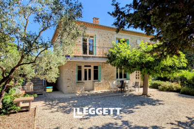 Maison à vendre à VILLEDIEU Sainte-Cécile-les-Vignes - 9 pièces - 190 m² 