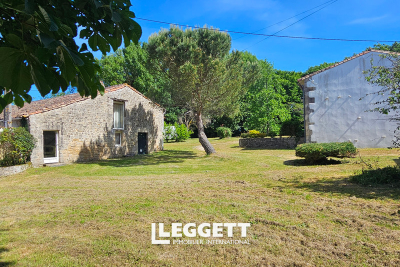 Maison à vendre à PRAILLES-LA COUARDE  - 10 pièces - 188 m² 