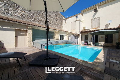 Maison à vendre à FOURNES  - 10 pièces - 250 m² 