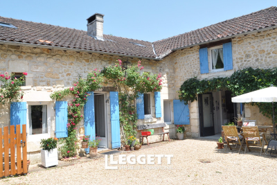 Maison à vendre à BRANTOME EN PERIGORD  - 5 pièces - 216 m² 