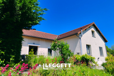 Maison à vendre à TEILHET  - 8 pièces - 240 m² 