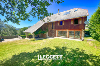 Maison à vendre à BELLECOMBE-EN-BAUGES  - 6 pièces - 158 m² 