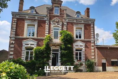 Maison à vendre à PREDEFIN  - 21 pièces - 330 m² 