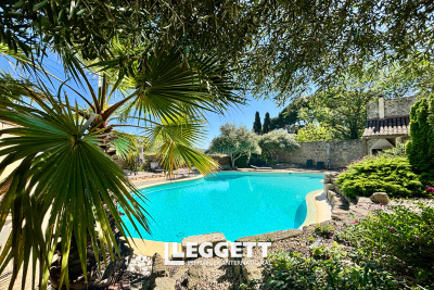 Maison à vendre à MAILHAC  - 13 pièces - 324 m² 