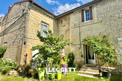 Maison à vendre à LOUDUN  - 11 pièces - 309 m² 