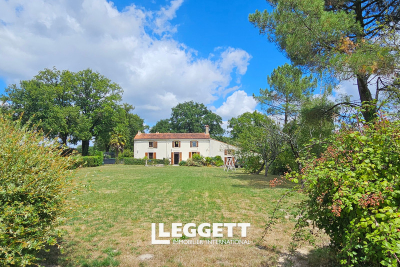 Maison à vendre à ST MARTIN LARS EN STE HER L'Île-d'Olonne - 8 pièces - 225 m² 