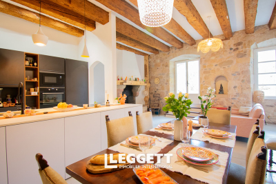 Maison à vendre à ALET-LES-BAINS  - 8 pièces - 261 m² 