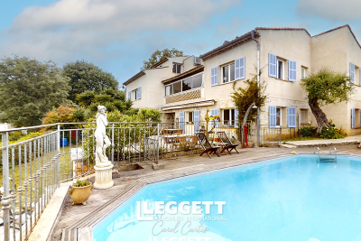 Maison &agrave; vendre &agrave; VENCE  - 12 pi&egrave;ces - 323 m&sup2; 