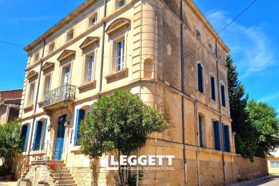 Maison à vendre à GINESTAS  - 12 pièces - 400 m² 