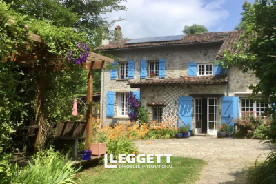 Maison à vendre à DURBAN SUR ARIZE  - 29 pièces - 300 m² 