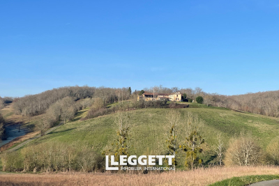 Maison à vendre à MIRANDE  - 6 pièces - 201 m² 