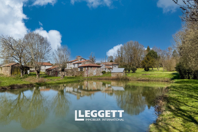 Maison à vendre à immobilier SCILLE  - 10 pièces - 210 m² 