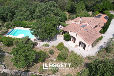 Maison à vendre à CABASSE  - 6 pièces - 170 m² 