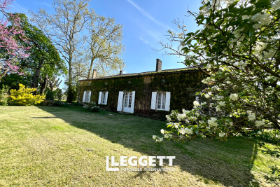 Maison à vendre à EYMET  - 12 pièces - 470 m² 