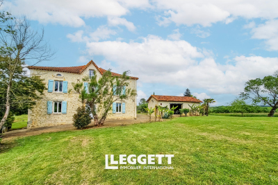 Maison à vendre à GEAUNE  - 9 pièces - 270 m² 