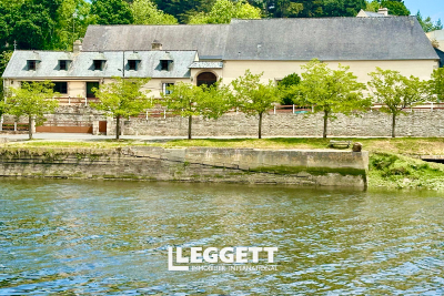 Maison à vendre à LANNION  - 11 pièces - 220 m² 