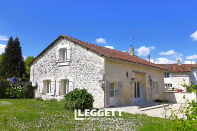 Maison à vendre à BOUTEILLES ST SEBASTIEN  - 7 pièces - 133 m² 