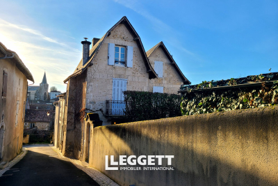 Maison &agrave; vendre &agrave; CHARROUX Montbernage - 8 pi&egrave;ces - 200 m&sup2; 