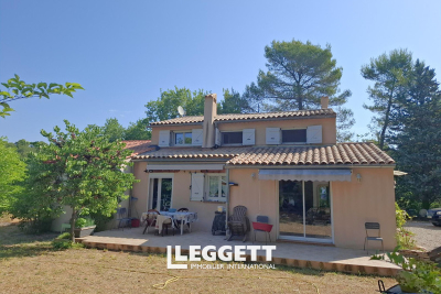 Maison à vendre à PONTEVÈS Nartelle-Noyer-Bellevue-Bd des Sardinaux - 6 pièces - 123 m² 