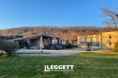 Maison &agrave; vendre &agrave; AURIGNAC  - 9 pi&egrave;ces - 148 m&sup2; 