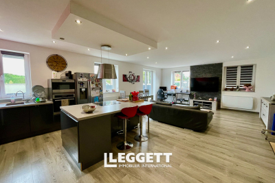 Appartement à vendre à MONTROND LES BAINS  - 4 pièces - 84 m² 