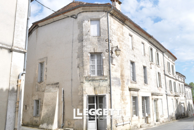 Maison à vendre à LA TOUR-BLANCHE-CERCLES  - 4 pièces - 105 m² 