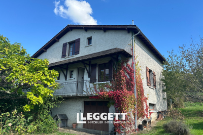 Maison à vendre à ST JEAN DE COLE  - 9 pièces - 157 m² 