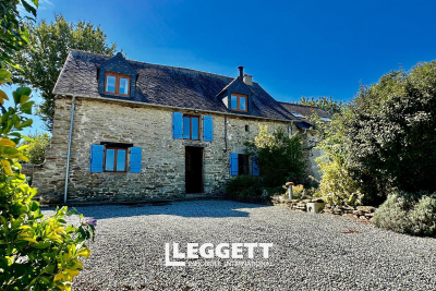 Maison à vendre à HELLEAN ZI du Prat - 6 pièces - 146 m² 