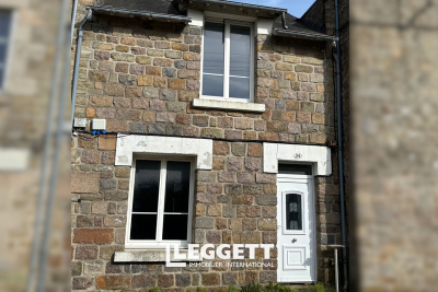 Maison à vendre à ST PIERRE EGLISE  - 3 pièces - 100 m² 