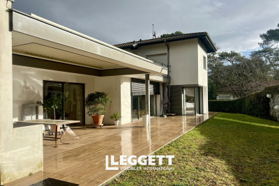 Maison à vendre à SOORTS-HOSSEGOR  - 6 pièces - 180 m² 