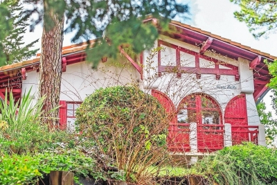 House for sale in PYLA-SUR-MER  - 5 rooms - 140 m² 