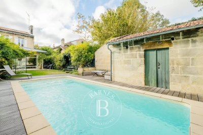 Maison à vendre à LE BOUSCAT  - 8 pièces - 330 m² 