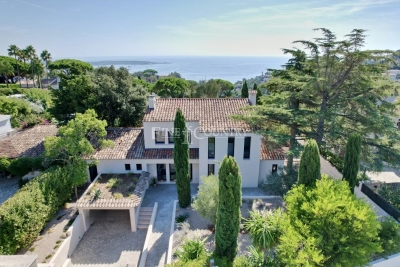 Maison &agrave; vendre &agrave; VALLAURIS La Maure-Super Cannes - 5 pi&egrave;ces - 260 m&sup2; 