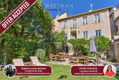 House for sale in VENCE  - 9 rooms - 248 m² 