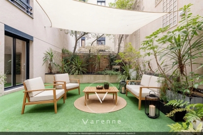 Apartment for sale in PARIS 7EME Les Archives 1 - 4 rooms - 117 m² 