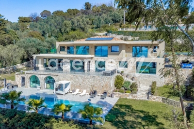 House for sale in MOUGINS  - 8 rooms - 390 m² 