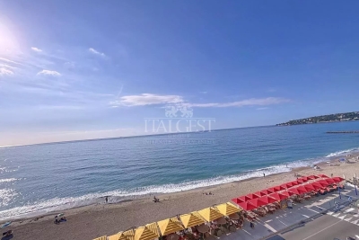Apartment for sale in MENTON  - 2 rooms  
