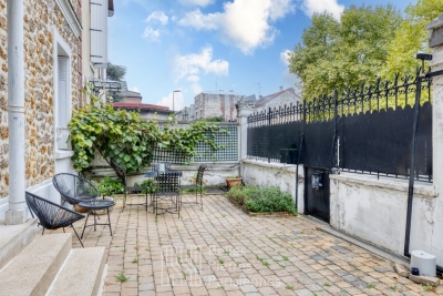 Maison à vendre à SURESNES Centre Ancien - 7 pièces - 250 m² 