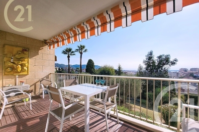 Appartement à vendre terrasse cave parking vue mer 