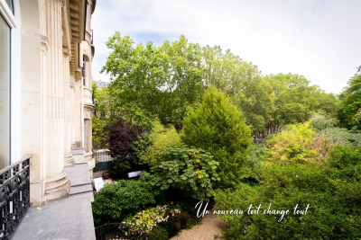 Appartement à louer à PARIS 8EME Folie Mericourt - 4 pièces - 98 m² 