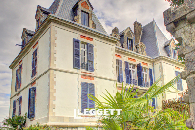 Maison à vendre à SALIES-DE-BEARN  - 17 pièces - 468 m² 