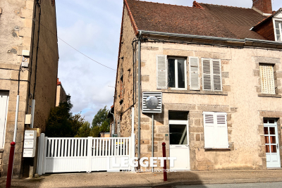 Maison &agrave; vendre &agrave; GENOUILLAC  - 5 pi&egrave;ces - 100 m&sup2; 
