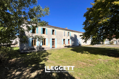 Maison à vendre maison en pierre saintes 