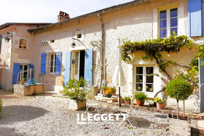 Maison à vendre maison en pierre saintes 