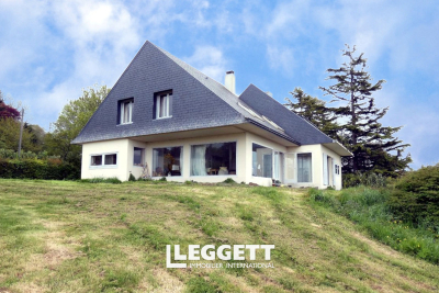 Maison à vendre à AVRANCHES  - 6 pièces - 232 m² 