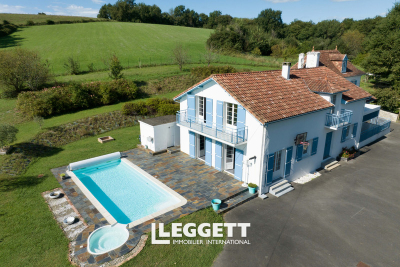 Maison à vendre à ORTHEZ  - 10 pièces - 236 m² 